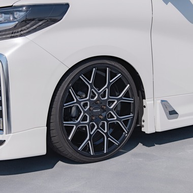 有限会社　澤田スタジオが撮影した「自動車、ホイール」の写真