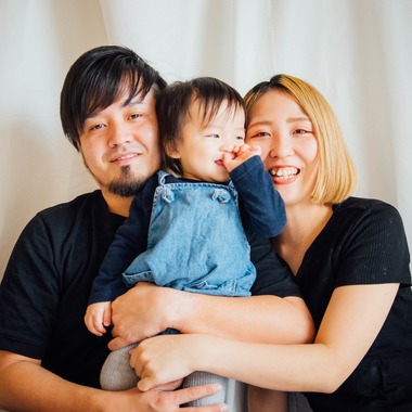 ヨシダミクが出張撮影した「1歳お誕生日」の家族写真