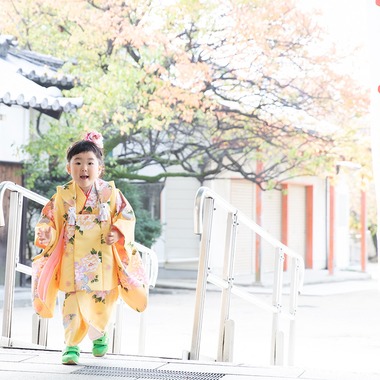 Merry Momentが出張撮影した「七五三 3歳女の子」の家族写真