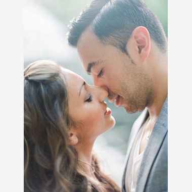 ナビー・ヌム・フォトグラフィーが撮影した「エンゲージメント・ポートフォリオ」の写真