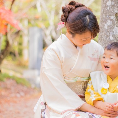 写真館PhotoLが出張撮影した「七五三撮影」の家族写真