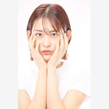 土門巧が撮影した「宣材ポートレート」の写真