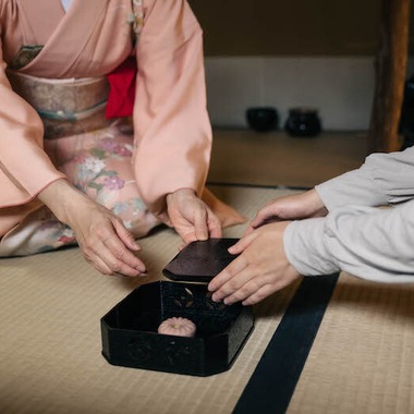 鈴木香那枝が撮影した「茶道体験の取材撮影」の写真