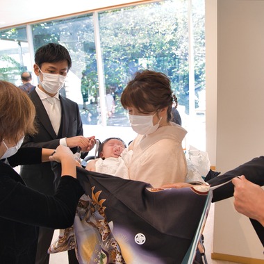 naru2photoが出張撮影した「初宮撮影」の家族写真