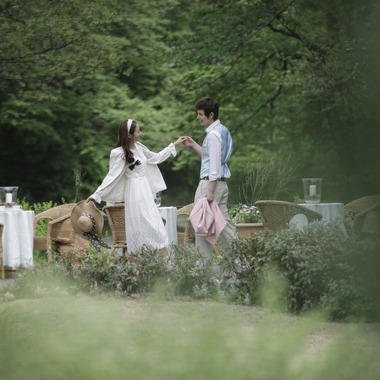 PHOTO STUDIO LUXE-スタジオリュクス-	が撮影した「エンゲージメントフォト」のウェディングフォト