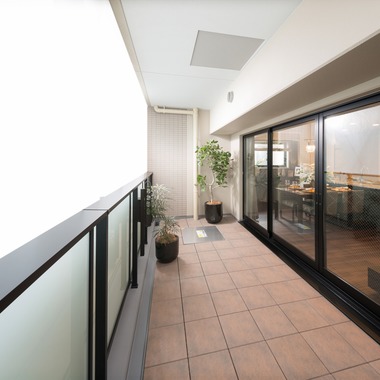 （有）スタジオエフゴオロクが撮影した「建築　店鋪」の写真