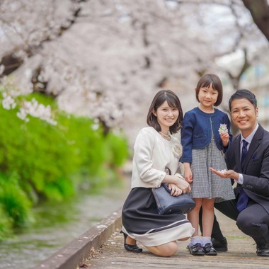 CREATIVE HOUSEが出張撮影した「入学・卒業写真の出張撮影」の家族写真