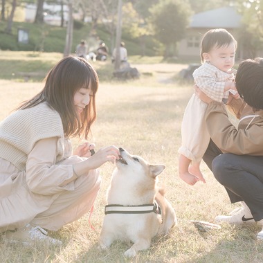 高夏写真店が出張撮影した「家族写真の撮影」の家族写真