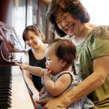 村田わかな広告写真が出張撮影した「東急多摩田園都市アライエイメージ写真」の家族写真