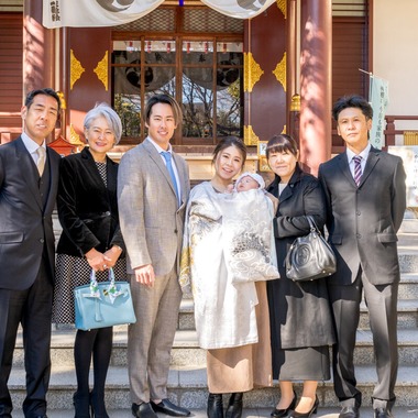 森元こずえが出張撮影した「お宮参り」の家族写真