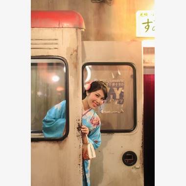 高橋 透（Coo&Sea STUDIO代表）が出張撮影した「成人式フォト＠横浜アリーナ近隣」の家族写真