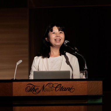 イトウ　ノブミチが撮影した「周年パーティと100人集合写真」の写真