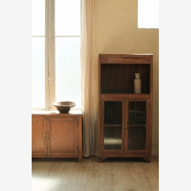 SEE LIKE PHOTOが撮影した「インテリア　雑貨　アンティーク　自然光　ラグジュアリー」の写真