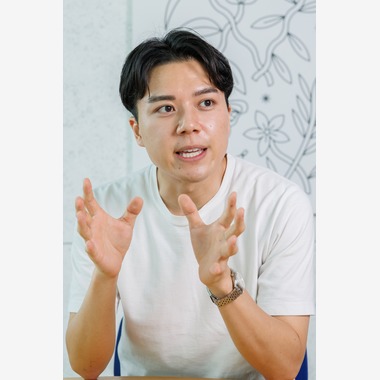丸矢ゆういちが撮影した「インタビュー・対談撮影」の写真
