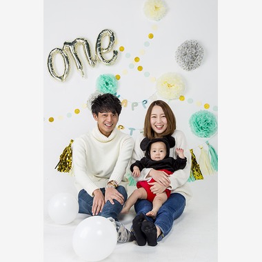 有限会社 スタジオ游が撮影した「１歳誕生日」の写真