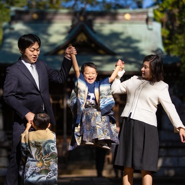 T.Matsumuraが出張撮影した「七五三＠八雲氷川神社」の家族写真