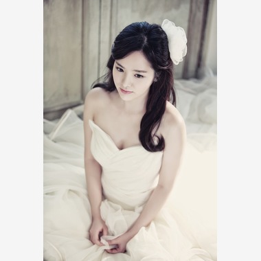 Photo taken by Lee bridal - 