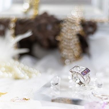 世登理恵が撮影した「ジュエリー」の写真