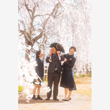 フォトグラファー笹が撮影した「徳島県 向麻山公園 家族写真」の写真
