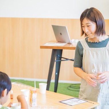 出張撮影 中村まみこが撮影した「子供向け工作イベント」の写真