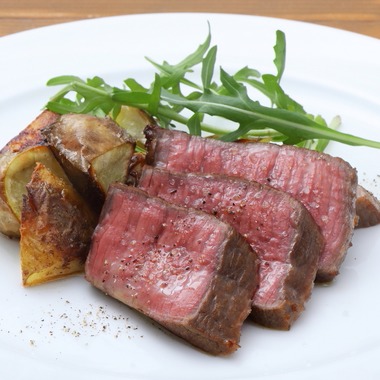 森安　照が撮影した「肉弁当・肉料理」の写真