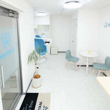 三好治輝が撮影した「ホワイトニングサロン」の写真