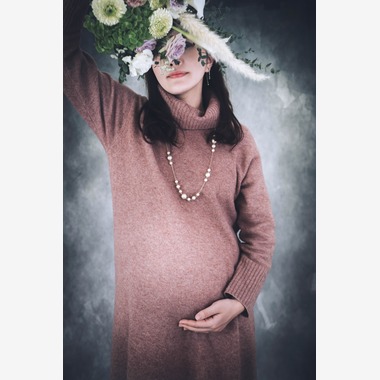 Photo Design CRIEが出張撮影した「マタニティ・ニューボーン」の家族写真