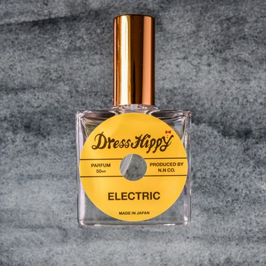 Yu Takahashiが撮影した「【商品撮影】香水ボトル」の写真