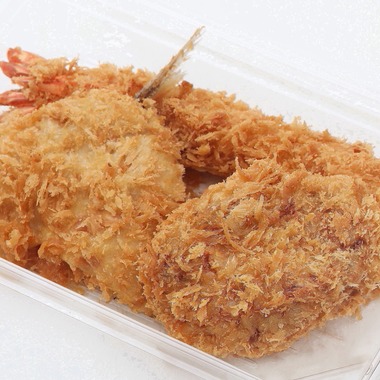 森安　照が撮影した「ステーキ・ハンバーグ・カレー・オムライス・弁当・レストランメニュー」の写真