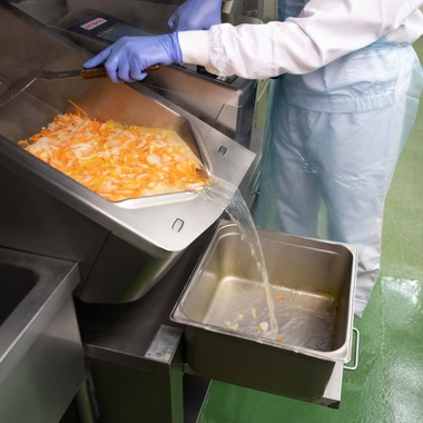 曽川拓哉が撮影した「お弁当工場」の写真