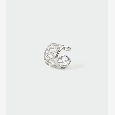 高田来未が撮影した「ジュエリー写真」の写真