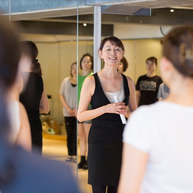 踊るカメラマンAKIRAが撮影した「企業研修撮影」の写真