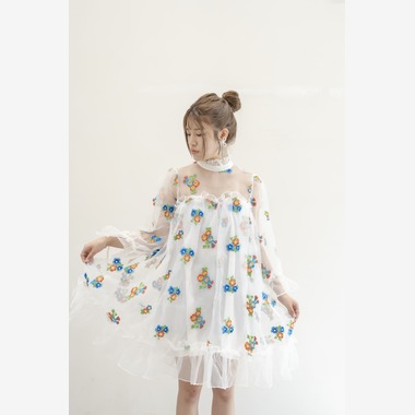 Studio by Avvolto  株式会社Avvoltoが撮影した「屋内」の写真