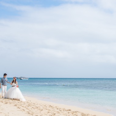 Photo taken by スマイルケアンズ - Beach wedding photos on Green Island in Cairns