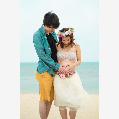 souvenir photoが撮影した「ビーチでのマタニティフォト」の写真