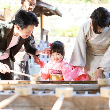 PHOTONOWA（川村　祥太）が撮影した「仲良しファミリー七五三@名古屋・御幸山」の写真