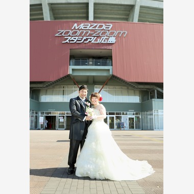 KIKIウェディングが撮影した「マツダスタジアム」のウェディングフォト