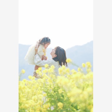 氏家惇志が撮影した「笠岡ベイファーム　菜の花✖︎ファミリー」の写真