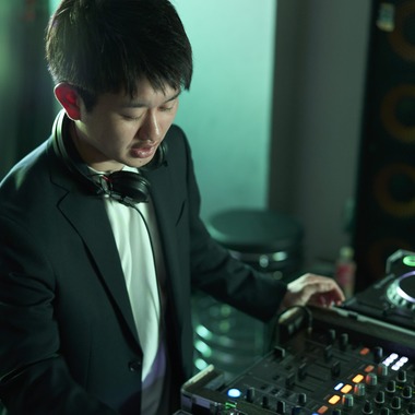 Actが撮影した「アーティスト撮影（プロフィール用）」の写真