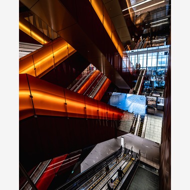 山本浩二が撮影した「東京・大阪を中心とした都市部で見られる建築が語る風景」の写真