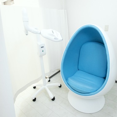 三好治輝が撮影した「ホワイトニングサロン」の写真