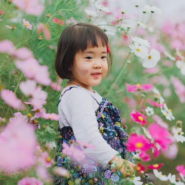 松井シンジが撮影した「家族写真（屋内・屋外）」の写真