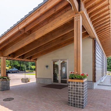 株式会社マルビシが撮影した「南山教会」の写真