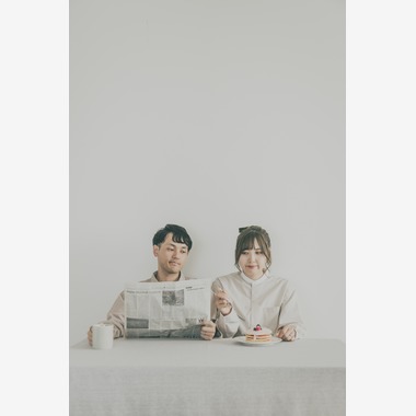 勝見早希が撮影した「カジュアル前撮り」のウェディングフォト