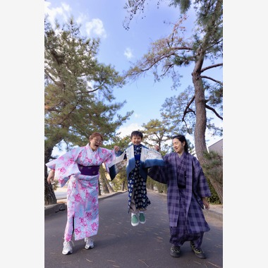 T.Matsumuraが出張撮影した「和装（外国人）」の家族写真