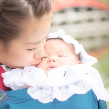 フォスタムが出張撮影した「お宮参り撮影」の家族写真