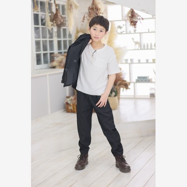 A-Studioが出張撮影した「子供写真(ホリゾント)」の家族写真