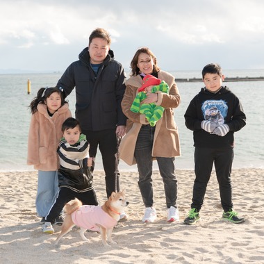 福永写真事務所が撮影した「家族写真（須磨海岸）」の写真