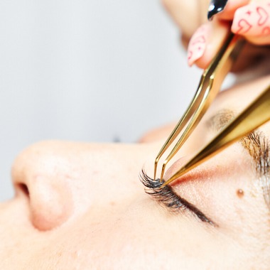 坂元寿行が撮影した「ビューティサロンの撮影」の写真