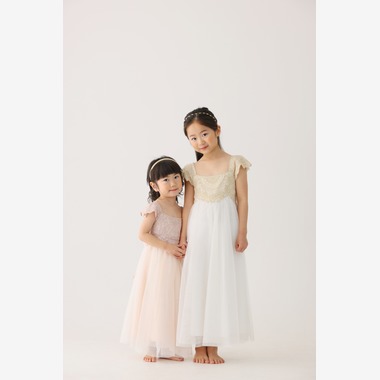 A-Studioが出張撮影した「子供写真(ホリゾント)」の家族写真